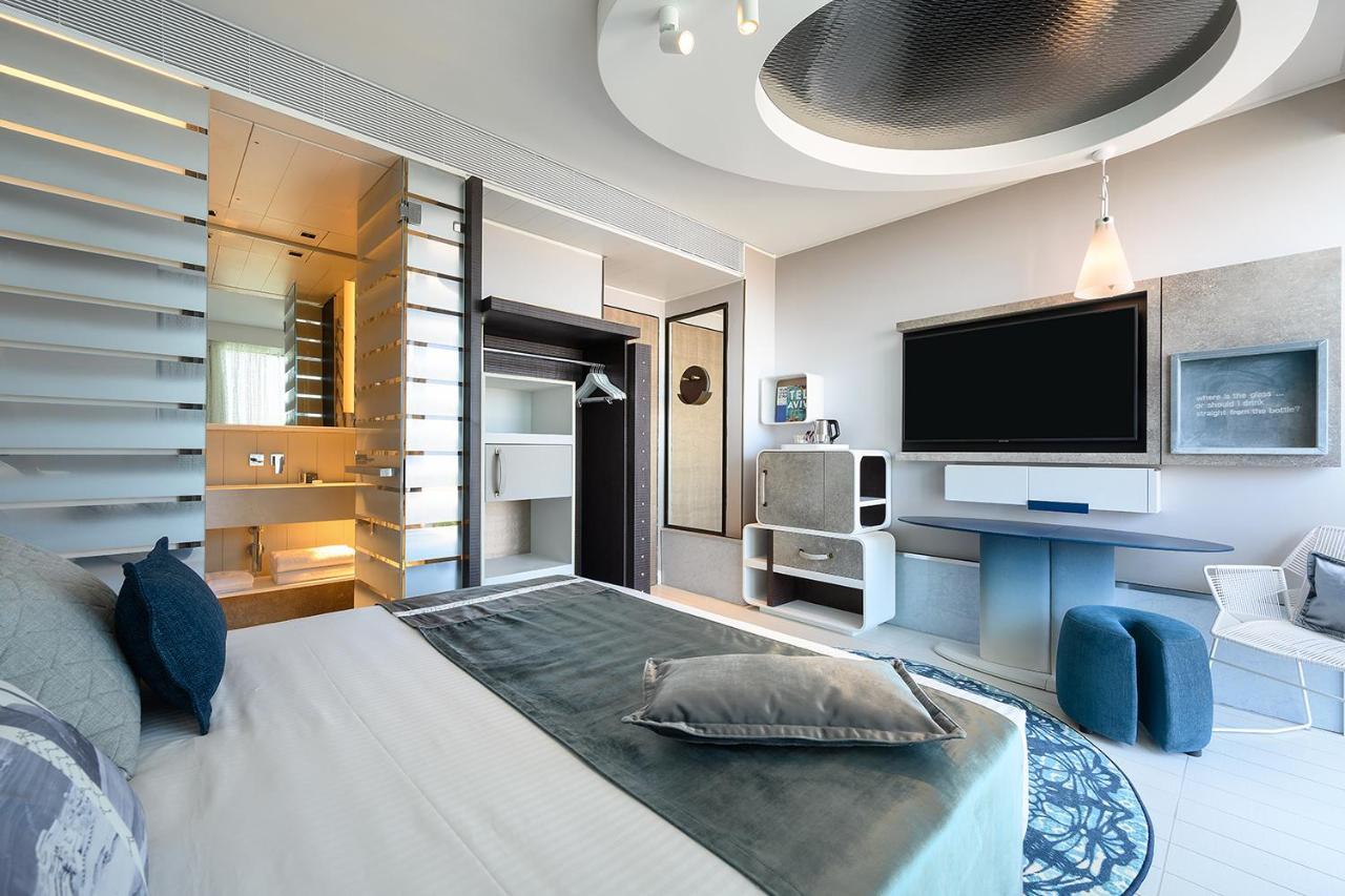 Port Tower By Isrotel Design Tel Aviv Exterior photo