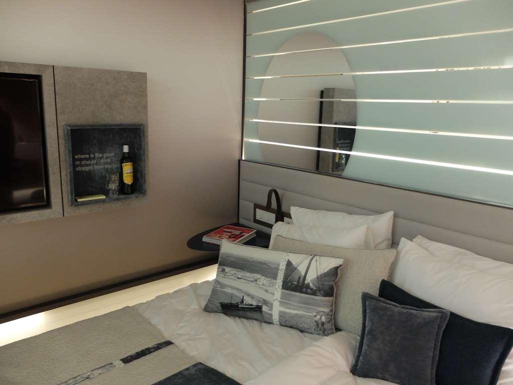 Port Tower By Isrotel Design Tel Aviv Room photo